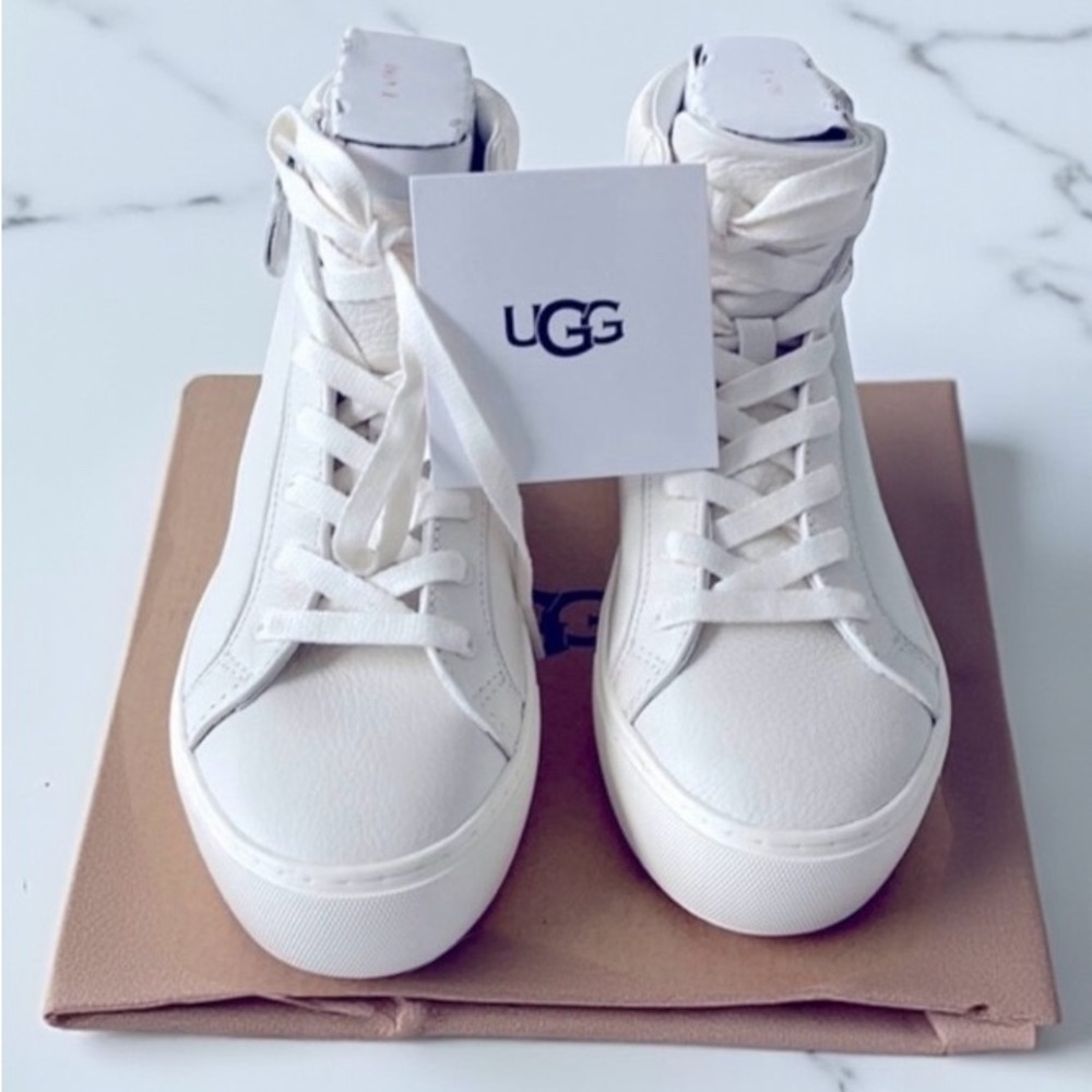 UGG W Zilo High II Women’s Suede High Top Sneakers Boots – White, Size 6.5, NIB